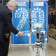 Image for article titled Politicians Shaking Hands With Robots, Ranked